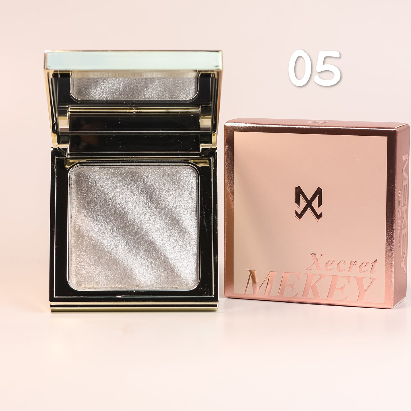 Mekey Xecret Glow Highlighter